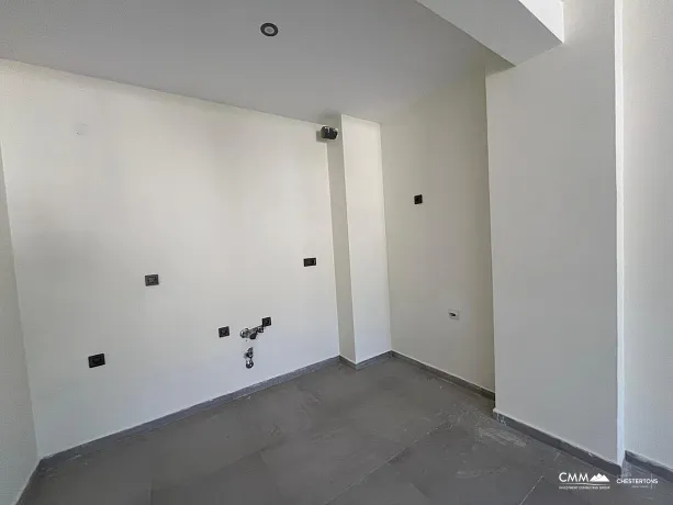 # 6566 apartments in einem neu erbauten Gebäude im Zentrum von Budva