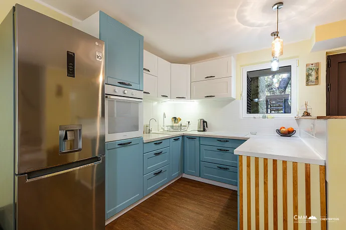 Haus in Petrovac mit drei Schlafzimmern, 100 m²