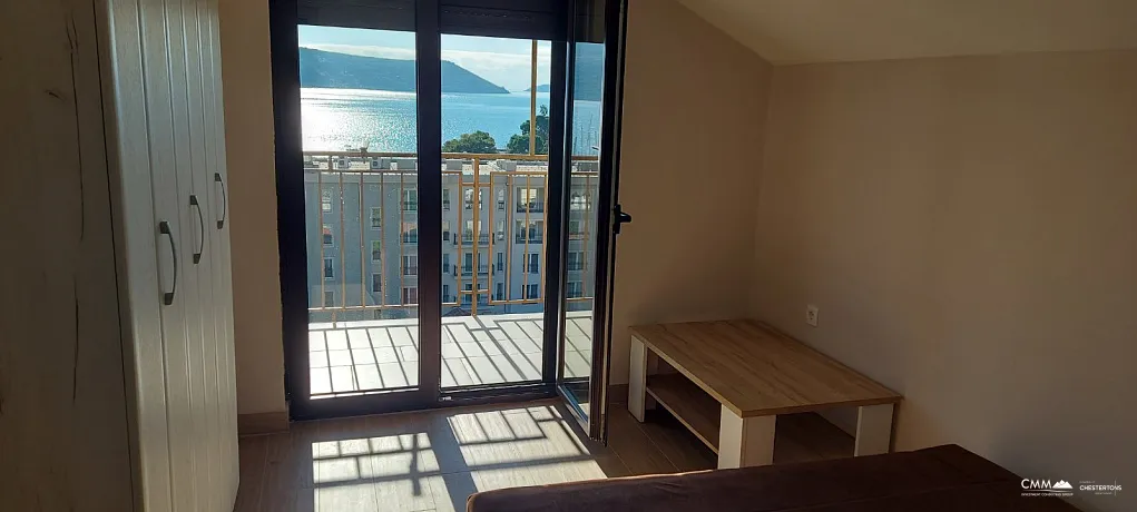 Einzigartige Immobilie in Herceg Novi – Perfekt für Familien oder Investitionen!