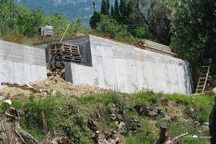 Grundstück für den Bau von Villen in Buljarica