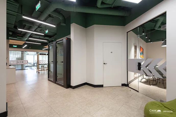 Gewerbeimmobilie in Budva, 400 m²