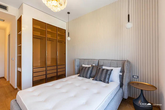 Penthouse in einem Neubau in Becici in der Nähe des Meeres
