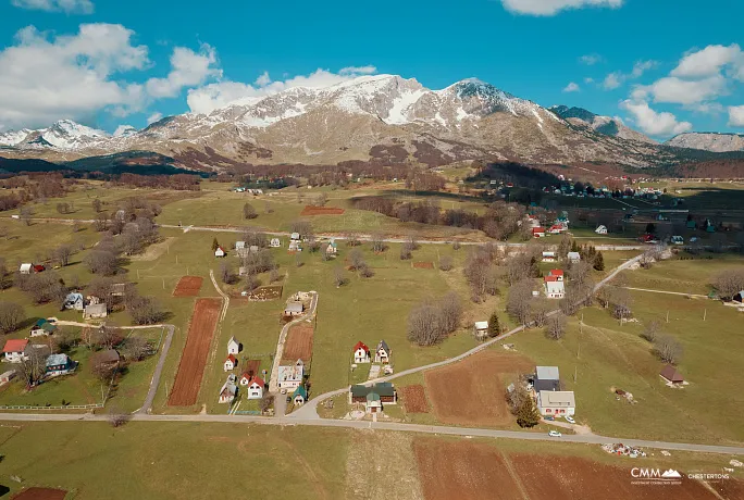 Zu verkaufen oder zu vermieten — Neues Restaurant in Žabljak