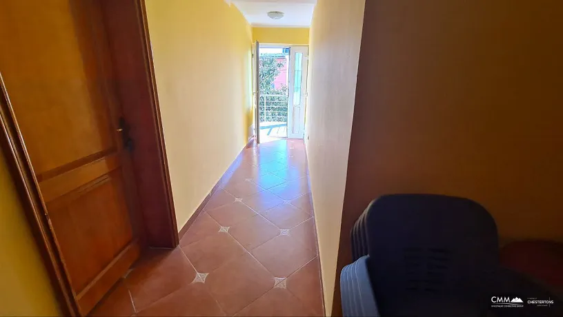 Haus in Sutomore mit 8 Schlafzimmern
