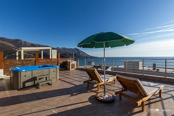 Penthouse-Sunny Side Resort & Spa