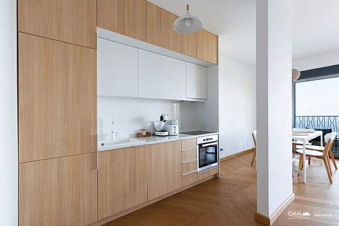 Dreizimmerwohnung in Wohnanlage mit Pool, Blizikuće