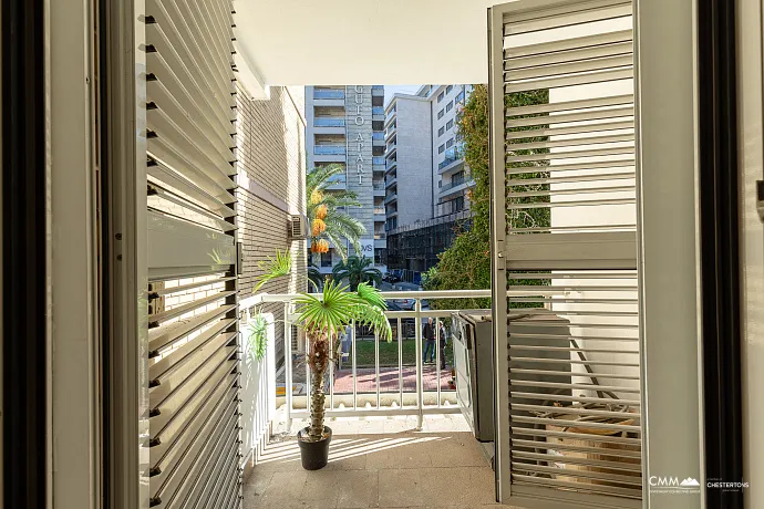 Geräumige Wohnung im Herzen von Budva — in der Nähe der Altstadt und des Strandes