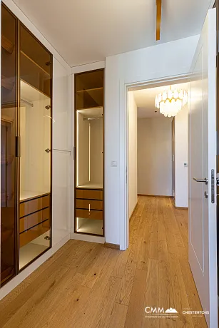 Penthouse in einem Neubau in Becici in der Nähe des Meeres