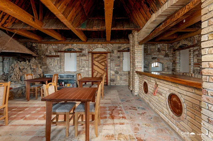 Zu verkaufen oder zu vermieten — Neues Restaurant in Žabljak