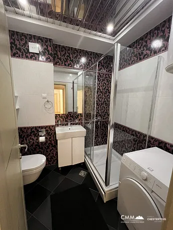 Luxuswohnung im Zentrum von Budva – 90 m² mit Garage