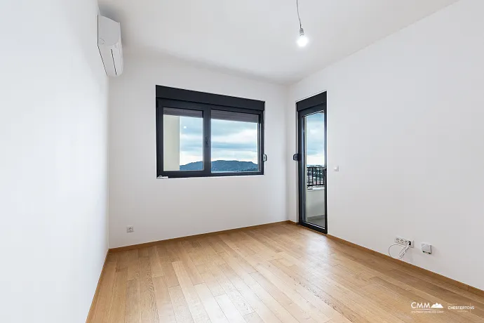 Wohnung in Bečići: 45 m² und ein atemberaubender Meerblick