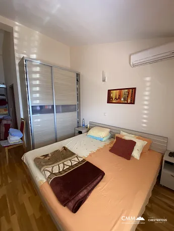 Haus nur 50 Meter vom Meer entfernt in Ulcinj