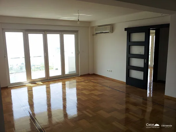 Apartment mit Meerblick in Petrovac