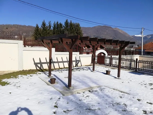 Dreistöckiges Haus in einem Bergparadies in Kolasin