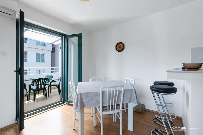 Ein-Zimmer-Wohnung in Budva – Meerblick