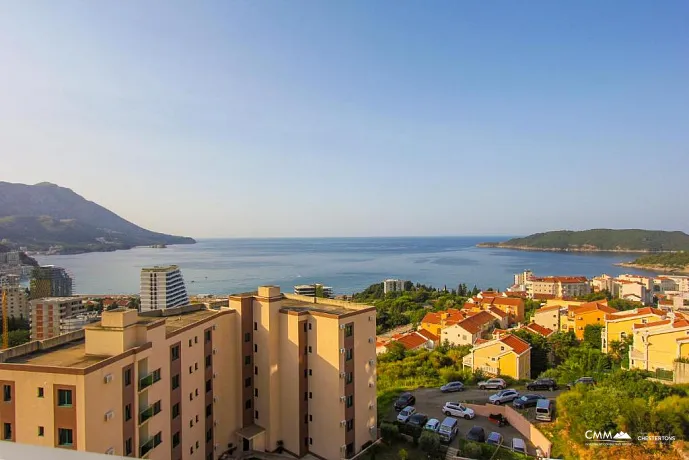 Für den Verkauf von Penthouse in Bechichi mit einem Panorama -Meerblick