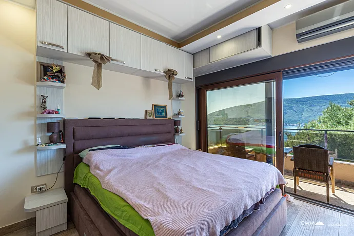 Ausgezeichnete Villa im Zentrum von Herceg Novi