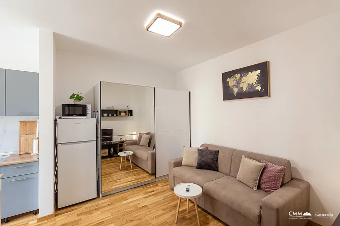 Moderne Einzimmerwohnung in einem neuen Gebäude in Meeresnähe in Bečići