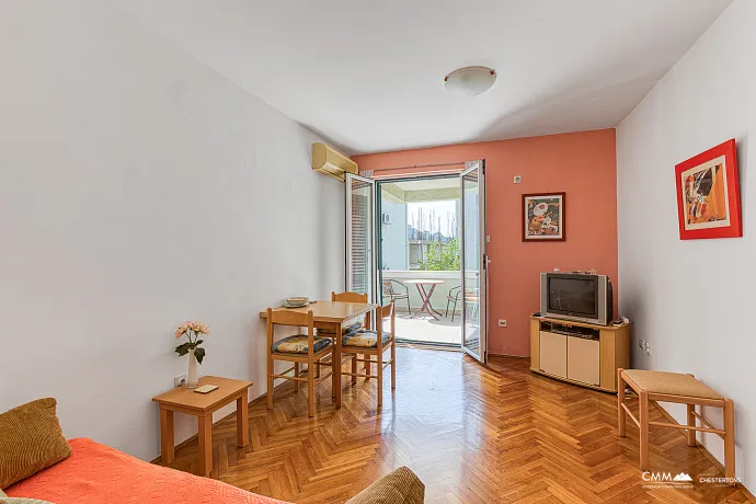 Petrovac, Ein-Zimmer-Wohnung zu verkaufen