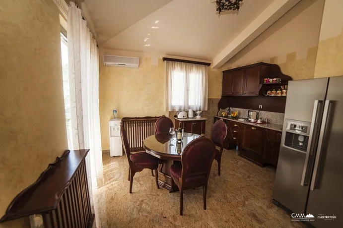 Penthouse im Herzen von Budva mit herrlichem Stadtblick