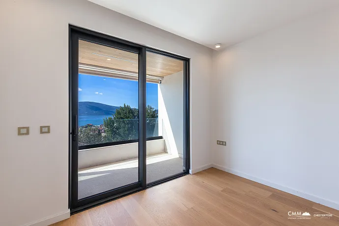 Apartment in Tivat 49m2 mit Meerblick und einem Schlafzimmer