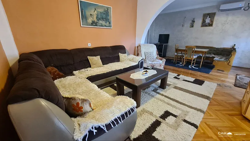 Haus in Sutomore mit 8 Schlafzimmern