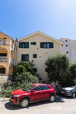 Geräumiges Haus in Budva