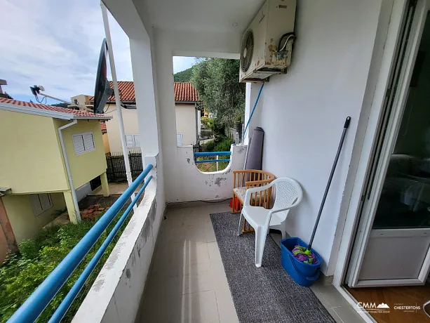 Apartment mit zwei Schlafzimmern in Petrovac in einer ruhigen Gegend, nur wenige Gehminuten vom Strand entfernt