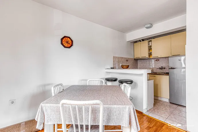 Ein-Zimmer-Wohnung in Budva – Meerblick