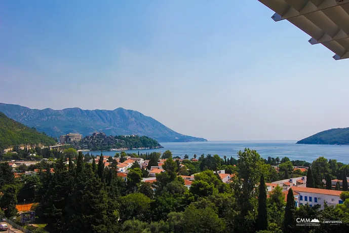 Geräumige Apartments im Zentrum von Budva