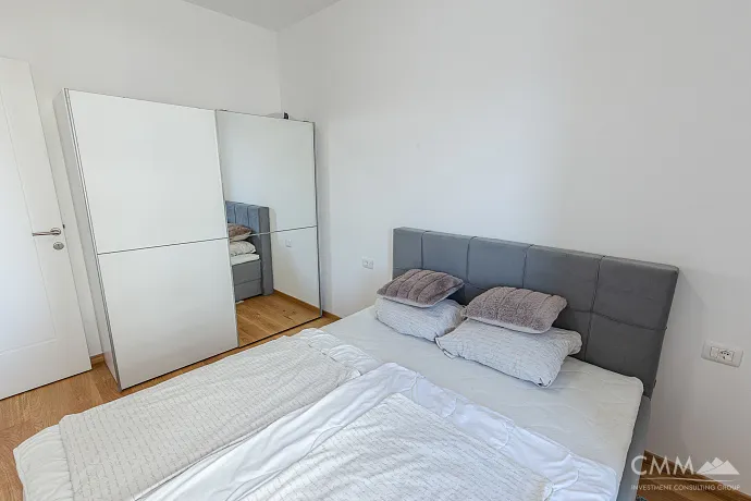  Wohnung mit einem Schlafzimmer in Becici