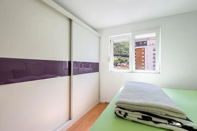 Budva: Komfort & Lage – 2 Zimmer