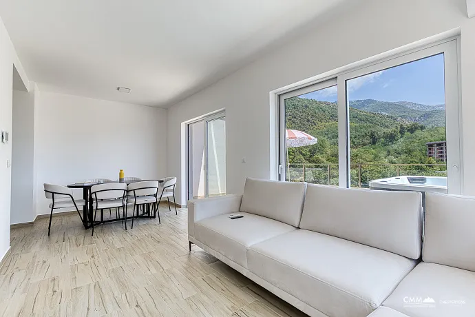 Luxuswohnung in Bečići – Komfort und Prestige vereint