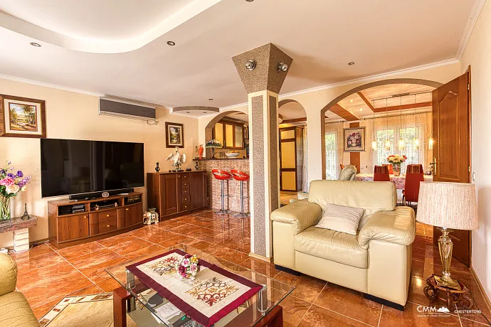 Haus in Kumbor 200 m zum Meer