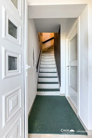 Duplex-Wohnung mit Mittelmeersicht in Petrovac, 104 m²