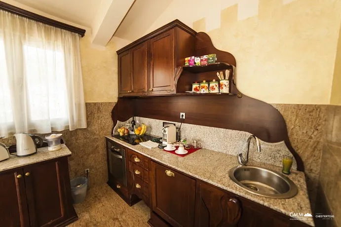 Penthouse im Herzen von Budva mit herrlichem Stadtblick