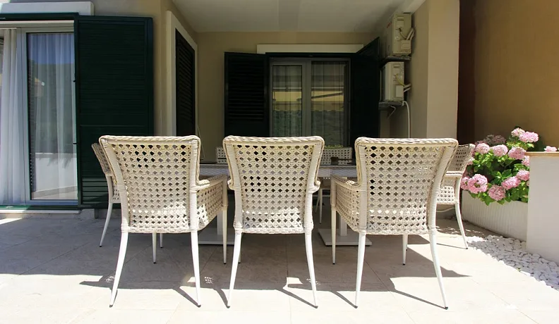 Schöne Wohnung mit großzügiger Terrasse