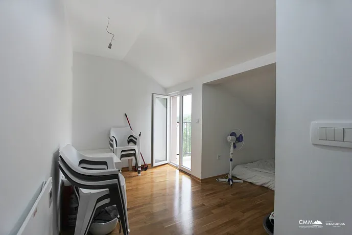 80m Wohnung wohl Novi