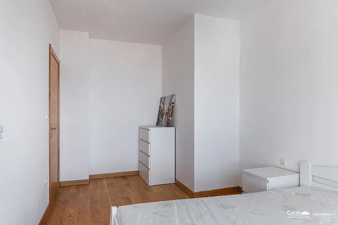 Penthouse in Rafailovici mit Meerblick