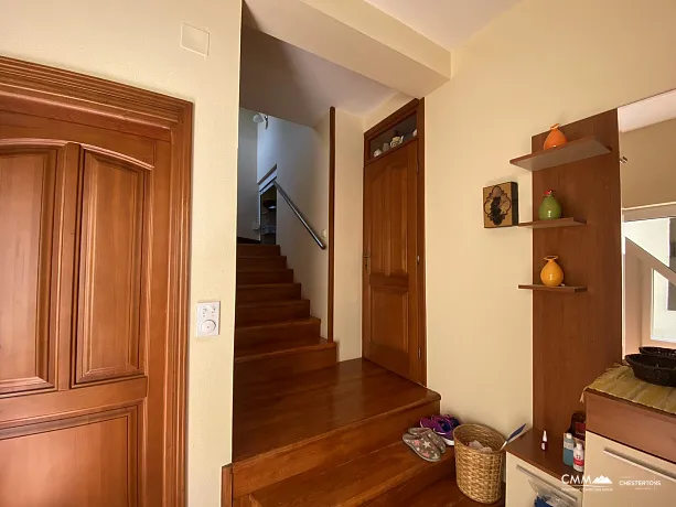 Haus nur 50 Meter vom Meer entfernt in Ulcinj