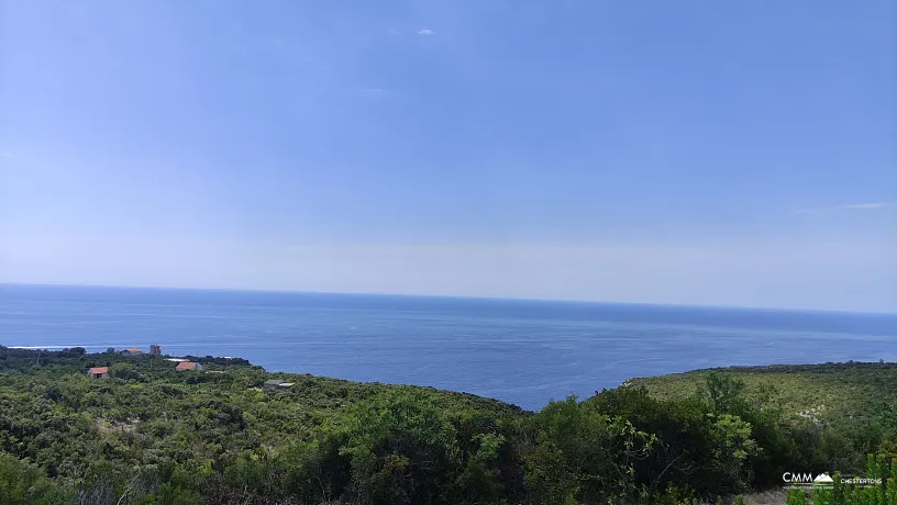 Baugrundstück mit Meerblick in der Gegend von Zagora