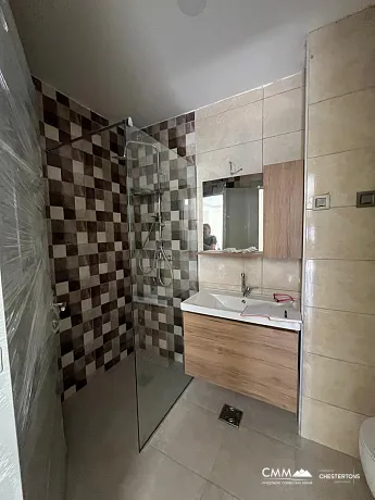 # 6566 apartments in einem neu erbauten Gebäude im Zentrum von Budva