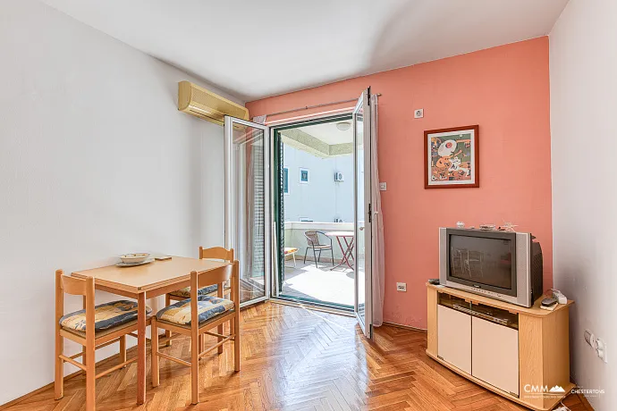 Petrovac, Ein-Zimmer-Wohnung zu verkaufen