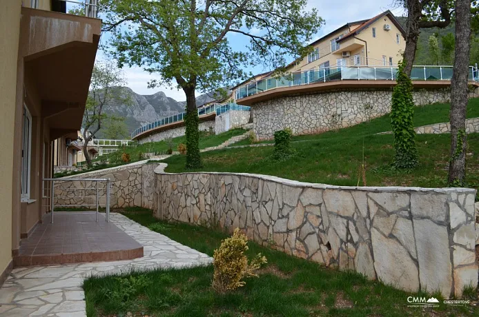 Wohnung zum Verkauf in Bar mit Blick auf die Berge