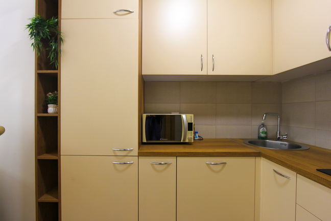Zwei Wohnungen mit zwei Schlafzimmern in Budva in ruhiger Lage