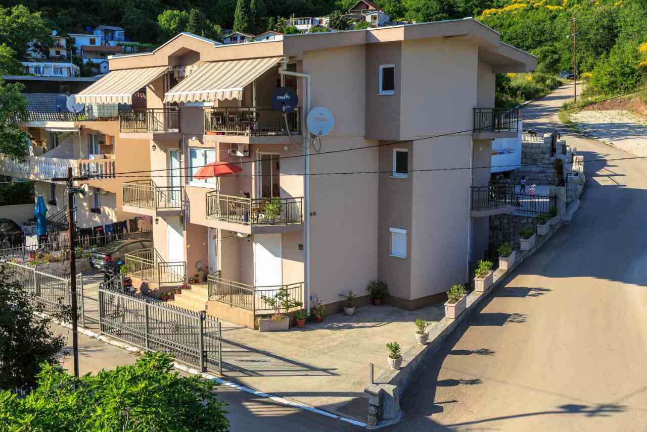Mini-Hotel zum Verkauf in Canj
