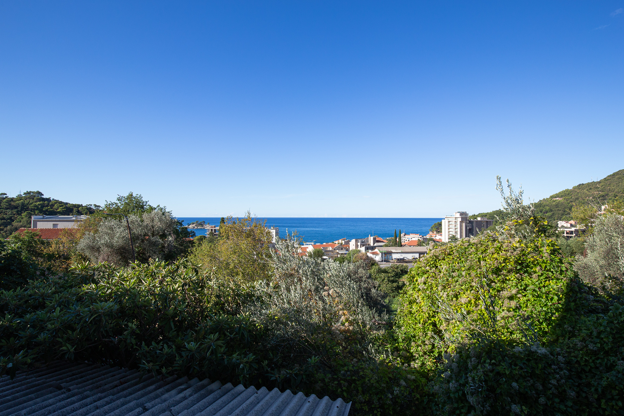 Duplex-Wohnung mit Mittelmeersicht in Petrovac, 104 m²