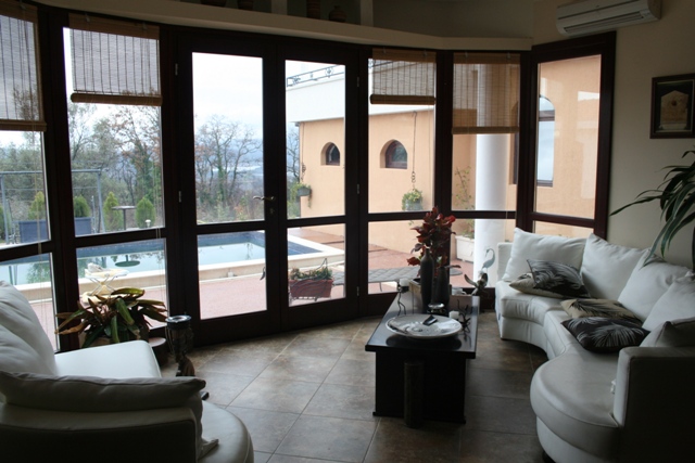 Luxusvilla mit Pool in Kotor
