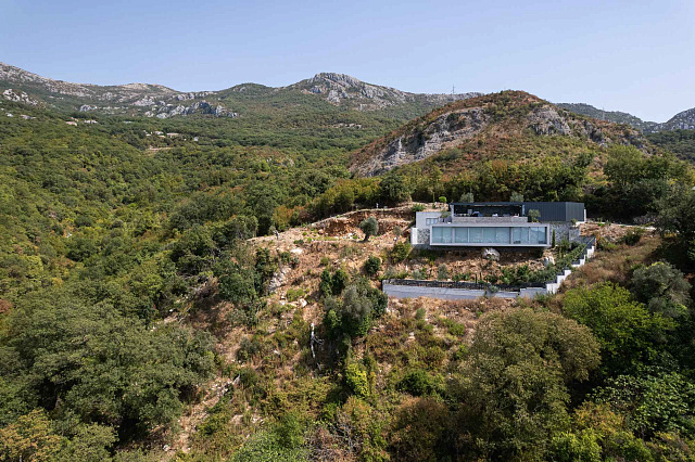 EXKLUSIVE INVESTITIONSMÖGLICHKEIT IN DER NÄHE VON KAMENOVO UND SVETI STEFAN — photo 10