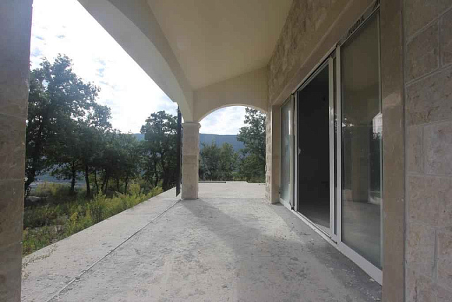Zweistöckiges Haus mit Meer- und Bergblick in der Gegend der Stadt Herceg Novi — photo 28